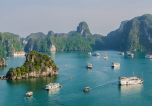 Quảng Ninh mở cửa trở lại các điểm du lịch, cơ sở dịch vụ