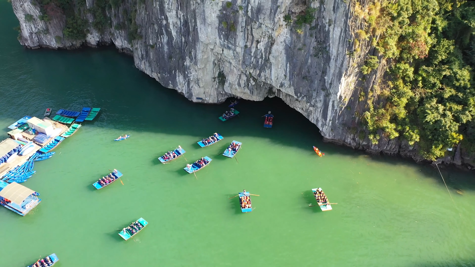 hang Luồn, vịnh Hạ Long