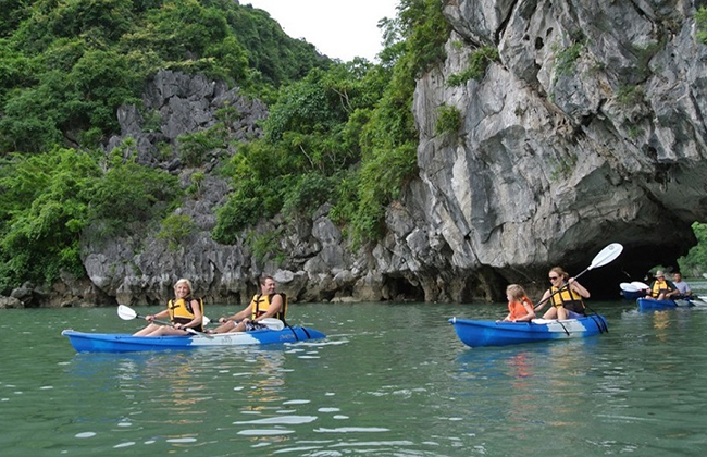 hồ Ba Hầm, Hạ Long