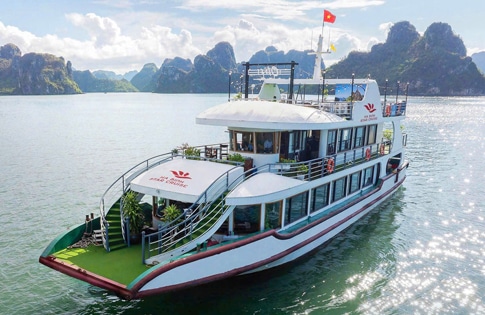 Du thuyền Hà Bình Star Hạ Long